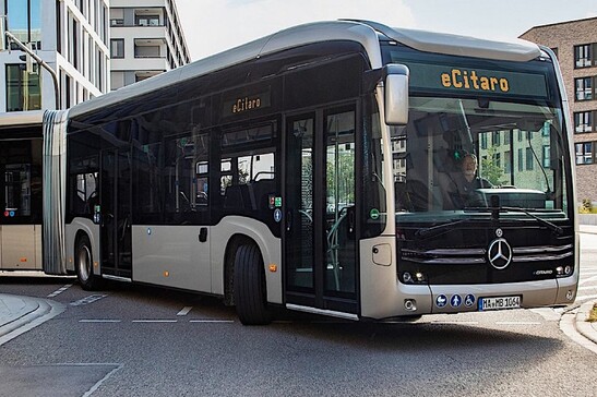 Daimler Truck mette a segno commessa per 350 bus elettrici