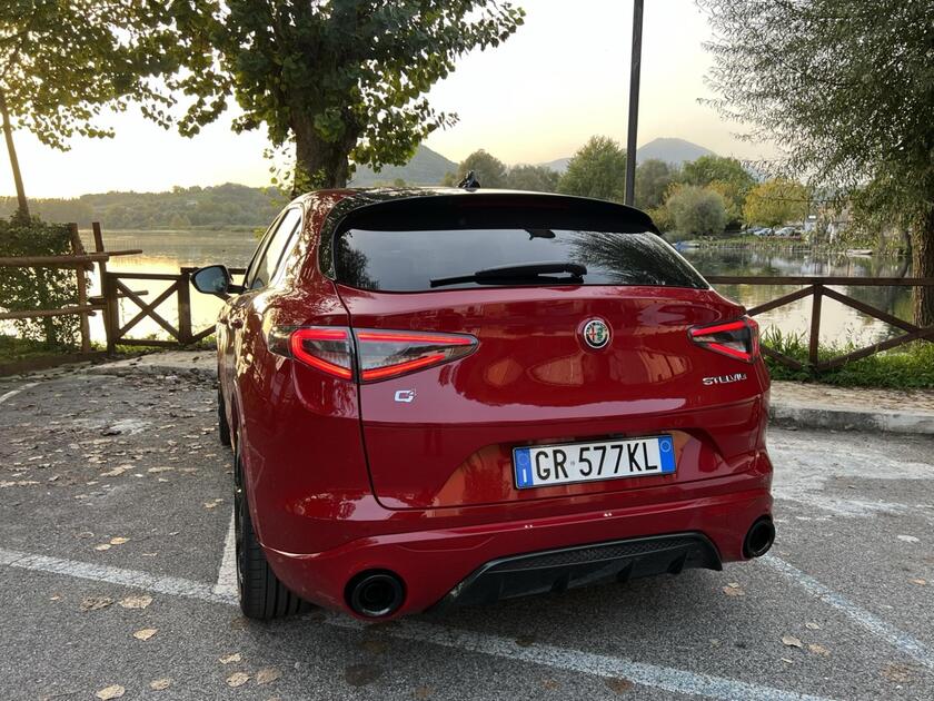 Alfa Romeo Stelvio Tributo Italiano